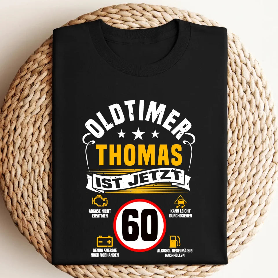 Oldtimer Geburtstag - Personalisiertes T-Shirt